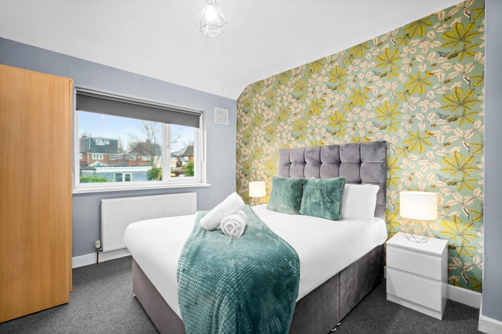 Stylish 3 Bedroom House - Parking - Garden - Great Barr - Netflix - Top Rated -121J Birmingham Esterno foto