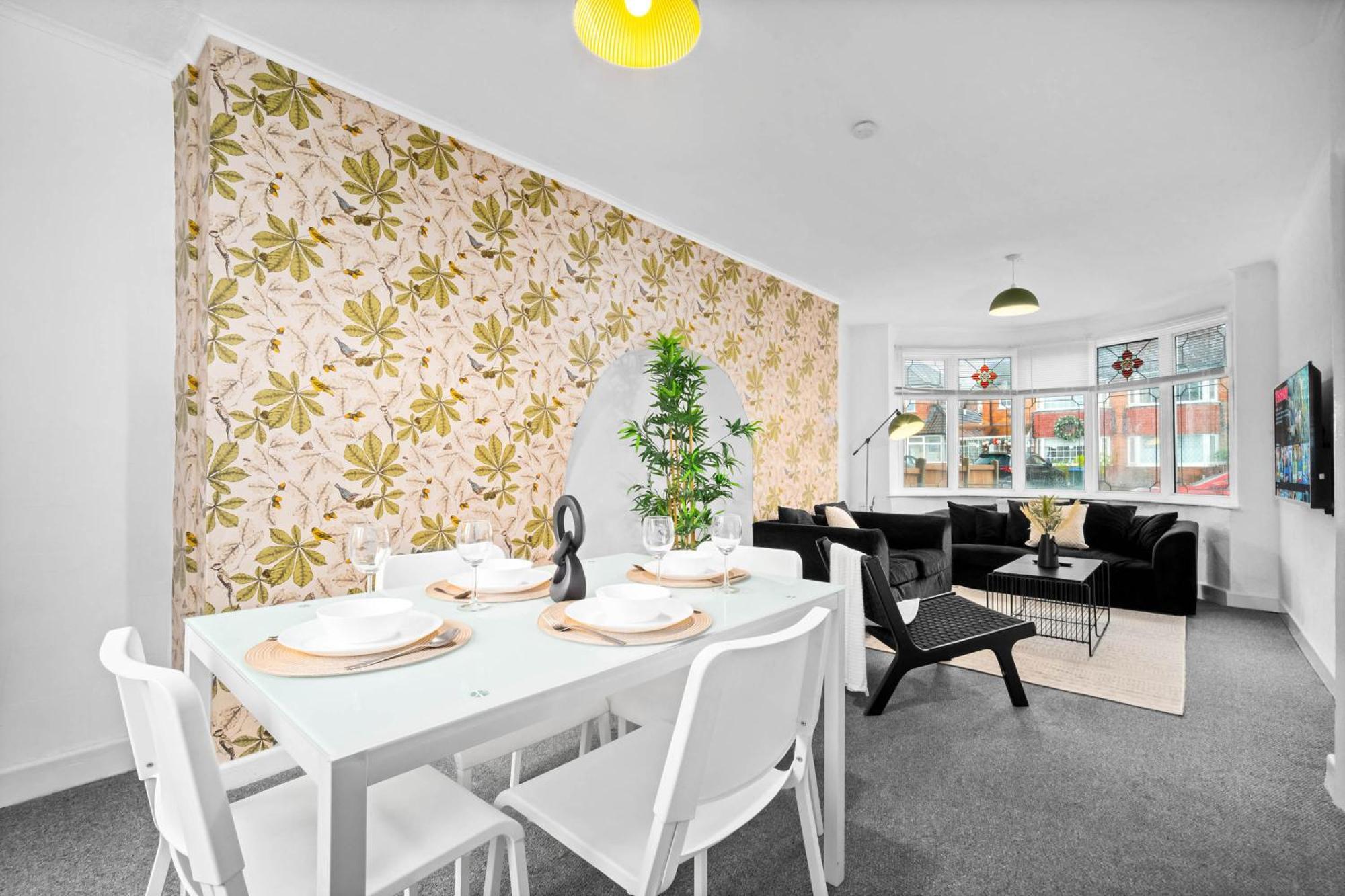 Stylish 3 Bedroom House - Parking - Garden - Great Barr - Netflix - Top Rated -121J Birmingham Esterno foto