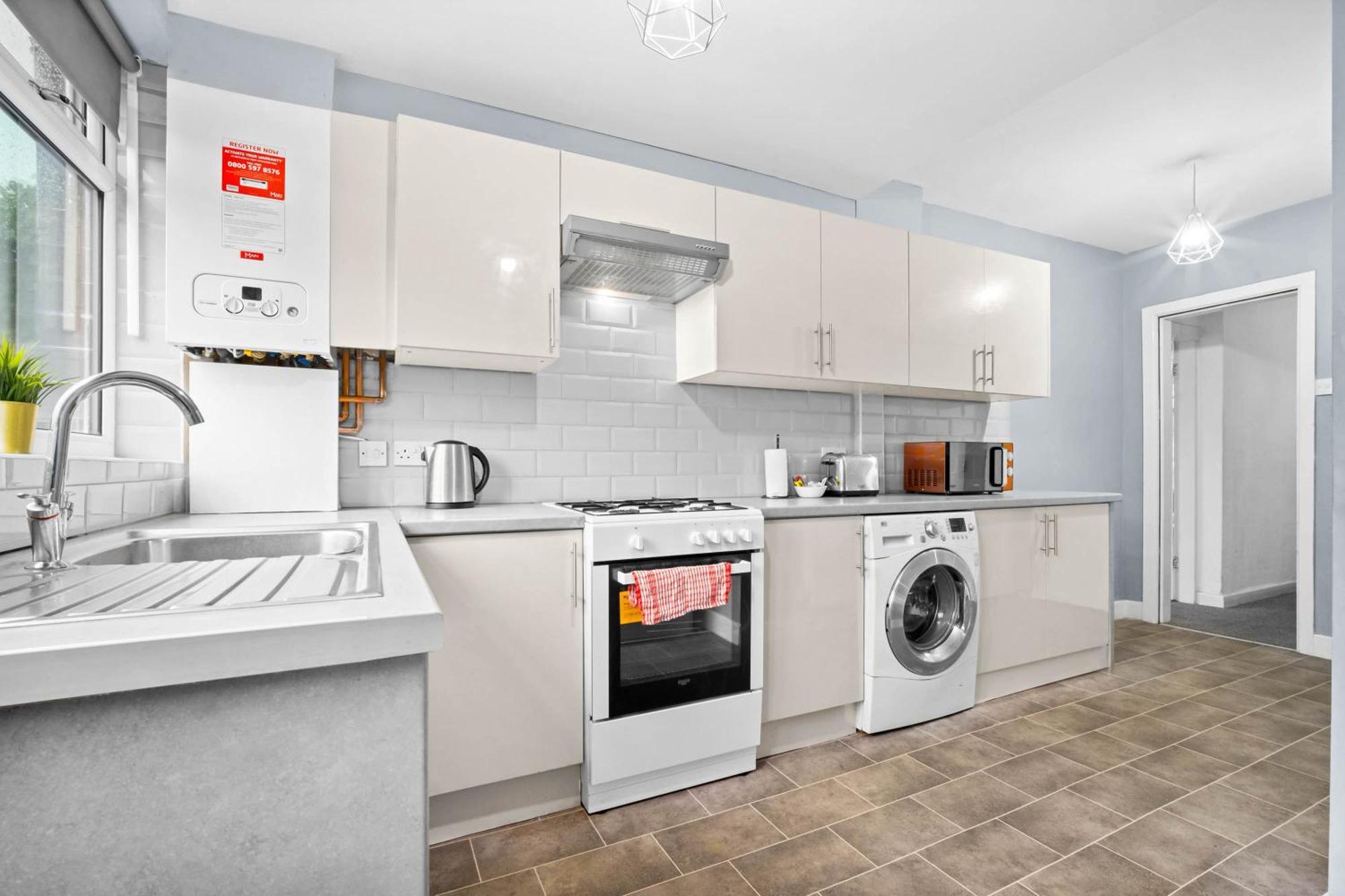 Stylish 3 Bedroom House - Parking - Garden - Great Barr - Netflix - Top Rated -121J Birmingham Esterno foto